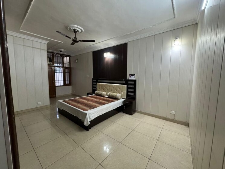 Bedroom, sector 38 3 Bedroom 1200 Sq.Ft. Independent House In Sector 38 Chandigarh 9805430