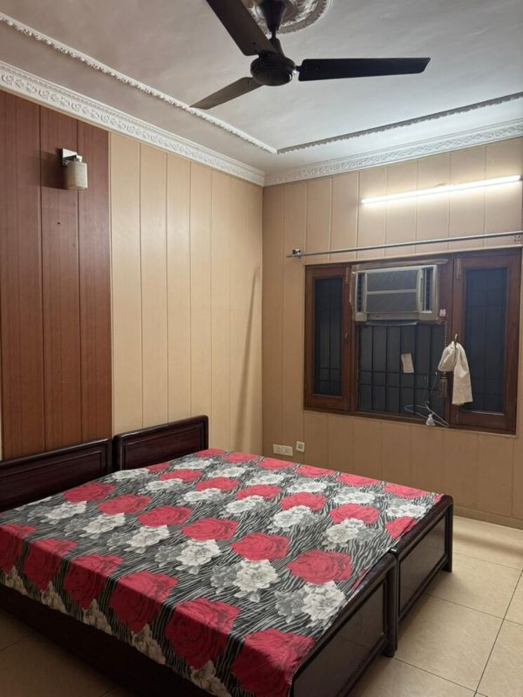 Master Bedroom, sector 38 3 Bedroom 1200 Sq.Ft. Independent House In Sector 38 Chandigarh 9805430