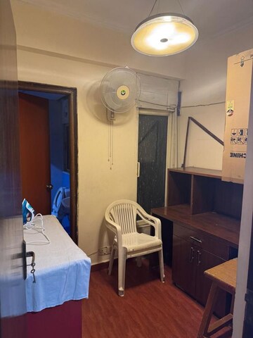 Master Bedroom in 4 BHK Apartment at Gardenia Grace, Sector 61 – for Rent