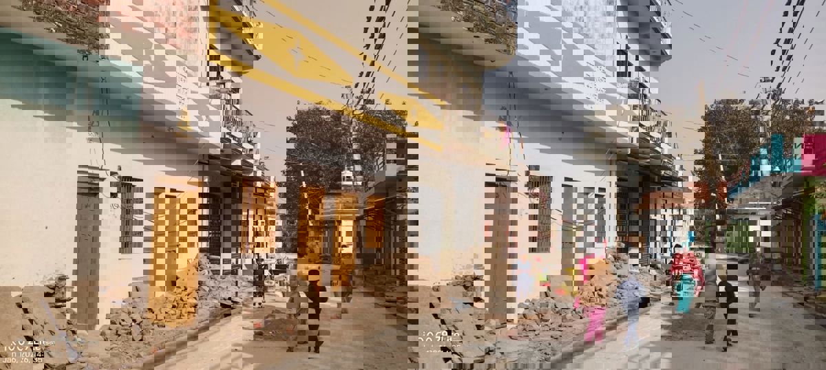 4 BHK + Pooja Room,Servant Room,Study Room,Extra Room Independent House For Sale in Kalli Paschim