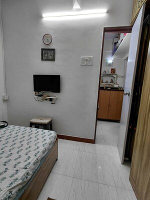 Team Area in 1 BHK Apartment at Pankaj Mansion, Worli – for Rent