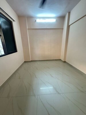 Furnished Amenities in 1 BHK Apartment at Diamond Park CHS Dahisar, Dahisar West – for Rent