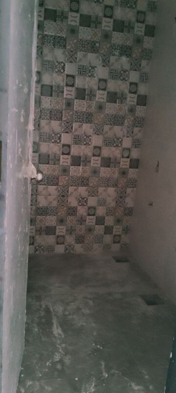 Washroom in 2 BHK Apartment at Bhoomi Celestia, Malad West – for Sale