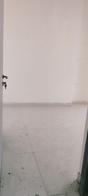 Master Bedroom in 2 BHK Apartment at Bhoomi Celestia, Malad West – for Sale