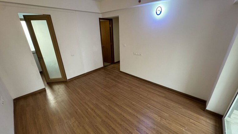 Room, godrej-woods 4 Bedroom 2289 Sq.Ft. Apartment In Sector 43 Noida 9805533