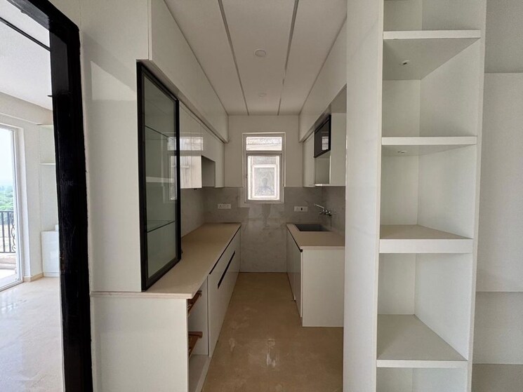 Kitchen, signature-global-park-4-and-5 3 Bedroom 1081 Sq.Ft. Builder Floor In Sohna Sector 36 Gurgaon 9805576