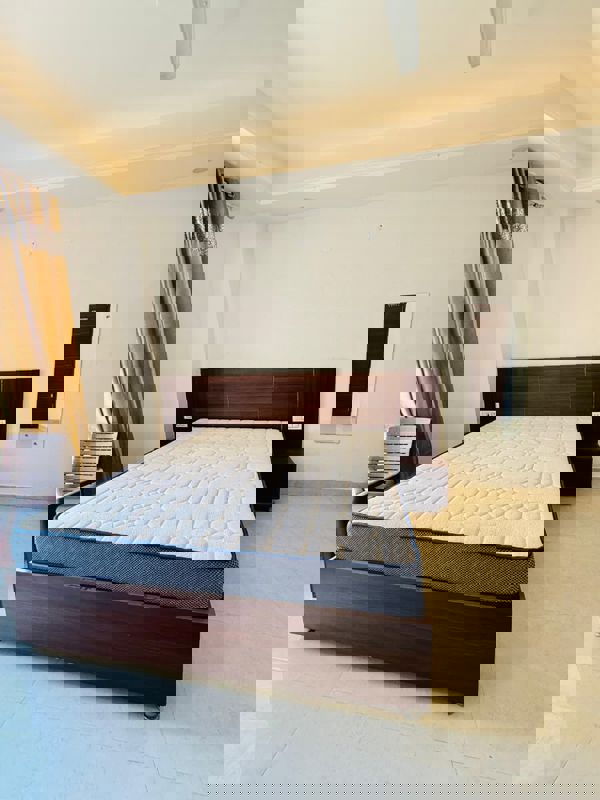 1 BHK Builder Floor For Rent in Sector 52