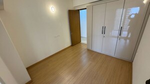 Room in 2 BHK Apartment at Godrej Woods, Sector 43 – for Rent