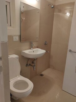 3 BHK + Servant Room,Study Room Apartment For Rent in Emaar Palm Premier