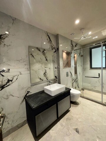 Attached Bathroom in 5 BHK Builder Floor at Dlf Phase V – for Rent