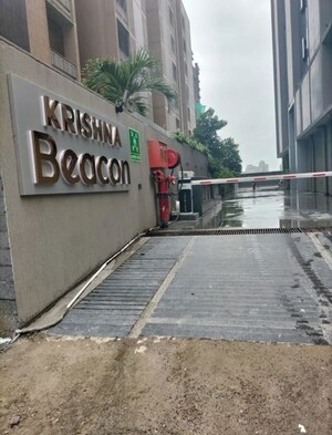  Office Space – Exterior View View at Vaishnodevi Circle - for Rent