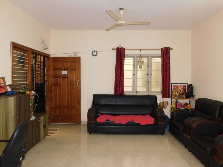 Living Room, nayandahalli 3 Bedroom 1200 Sq.Ft. Apartment In Nayandahalli Bangalore 9800610