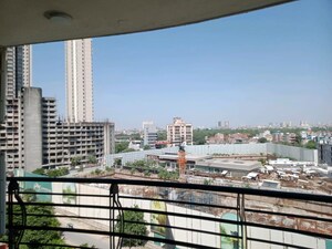 5 BHK Apartment – Exterior View View at Pearls Gateway Tower, Sector 44 - for Rent