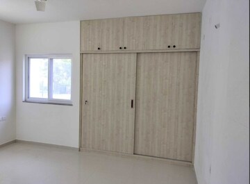 Room in 2 BHK Apartment at Rohan Upavan, Hennur – for Sale