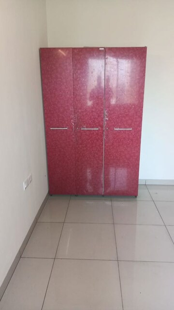 Furnished Amenities in 2 BHK Apartment at Prestige Royale Gardens, Gantiganahalli – for Rent