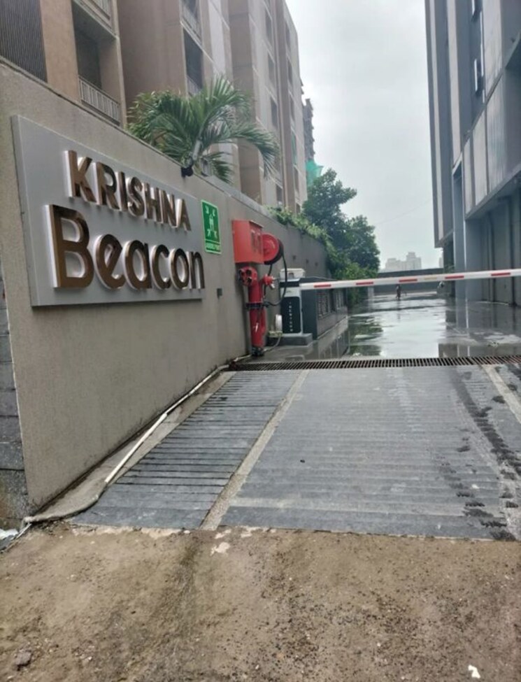 Exterior View, vaishnodevi circle Commercial Office Space 685 Sq.Ft. In Vaishnodevi Circle Ahmedabad 9805757