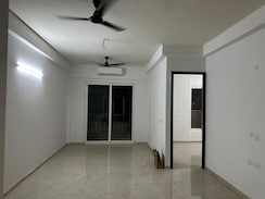 3 BHK + Extra Room Apartment For Sale in Smart World Orchard