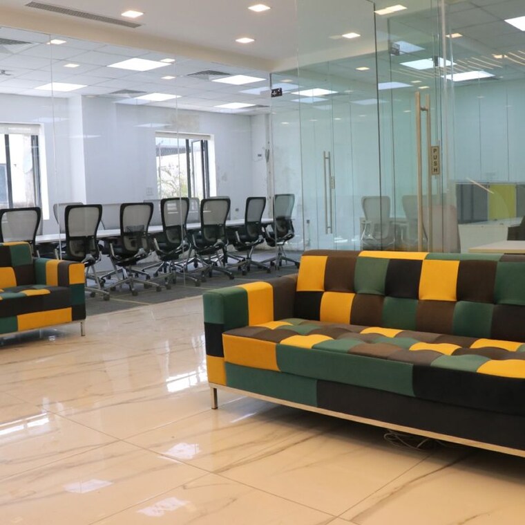 Gym, udyog vihar phase 5 Commercial Office Space in IT/SEZ 20000 Sq.Ft. In Udyog Vihar Phase 5 Gurgaon 9805983