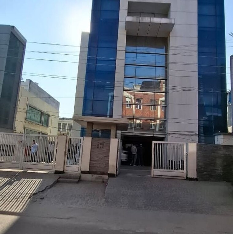 Exterior View, udyog vihar phase 5 Commercial Office Space in IT/SEZ 20000 Sq.Ft. In Udyog Vihar Phase 5 Gurgaon 9805983