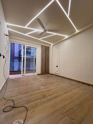 Room in 3 BHK Builder Floor at Chattarpur – for Rent