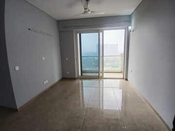 Room in 2 BHK Apartment at Emaar Digi Homes, Sector 62 – for Sale