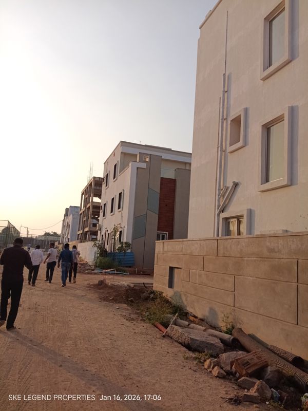 2.5 BHK 200 Sq.Yd. Villa in Srigdhas Rising East