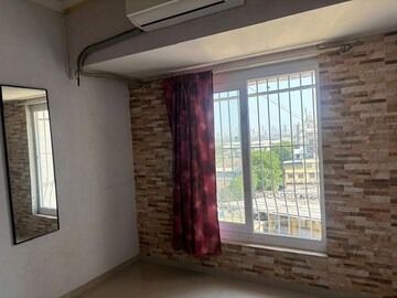 Room in 1 BHK Apartment at Bandra West – for Rent