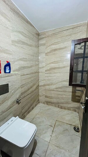 Bathroom in 3 BHK Builder Floor at Sector 23 – for Rent
