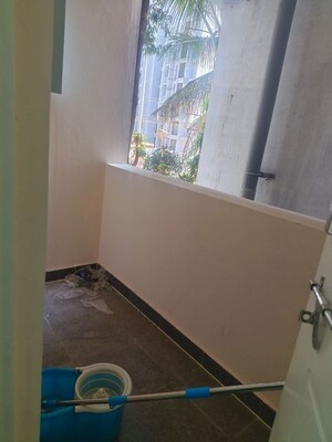 Furnished Amenities in 2.5 BHK Apartment at Trishul Happy Homes, Electronic City – for Rent