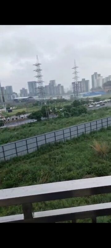 Master Bedroom in 2 BHK Apartment at Pyramid Heights, Sector 85 – for Rent