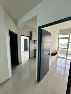 3 BHK Apartment For Rent in Pyramid Altia