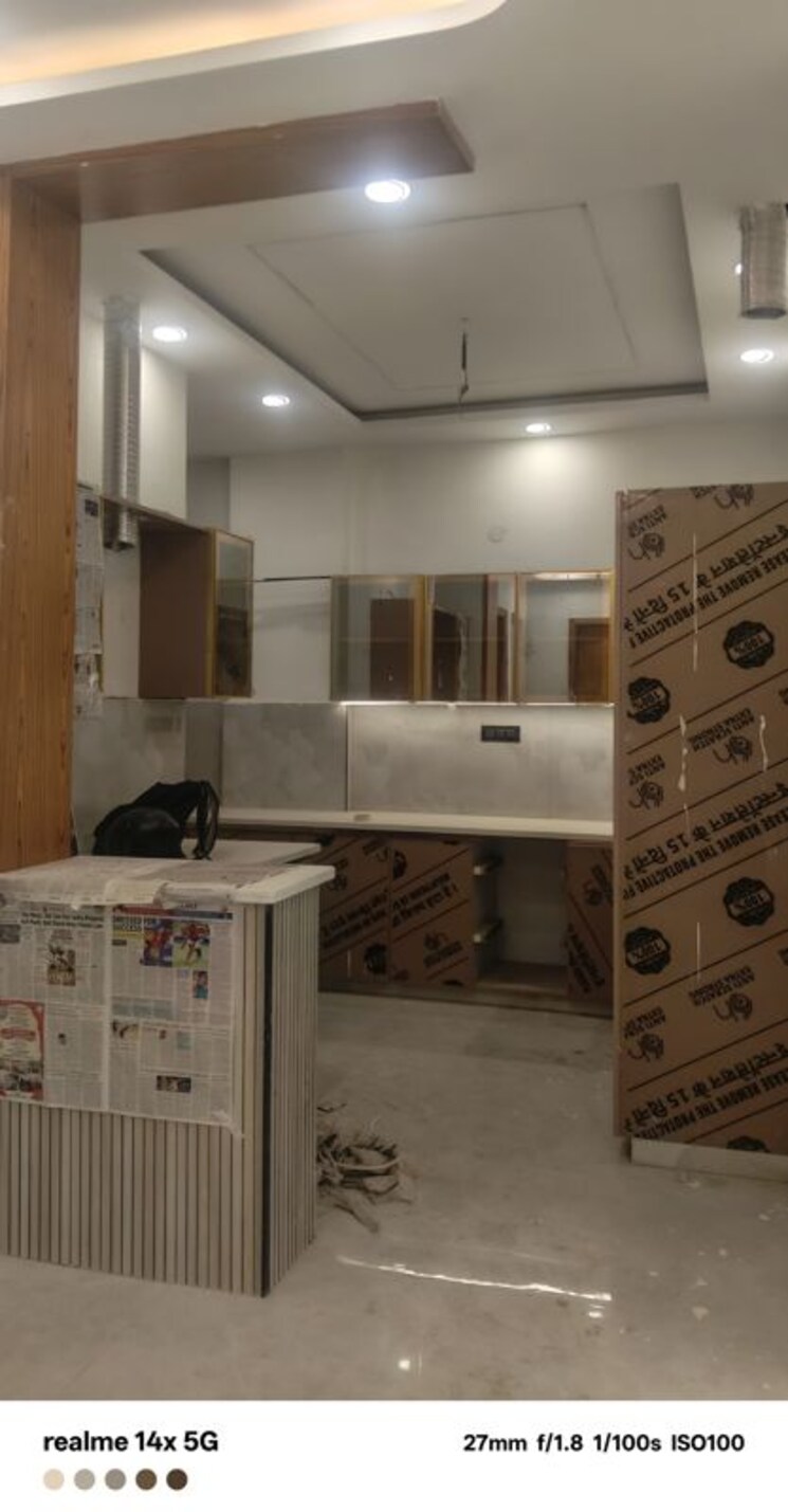 Kitchen, bptp-park-sentosa 3 Bedroom 250 Sq.Yd. Builder Floor In Sector 77 Faridabad 9806624