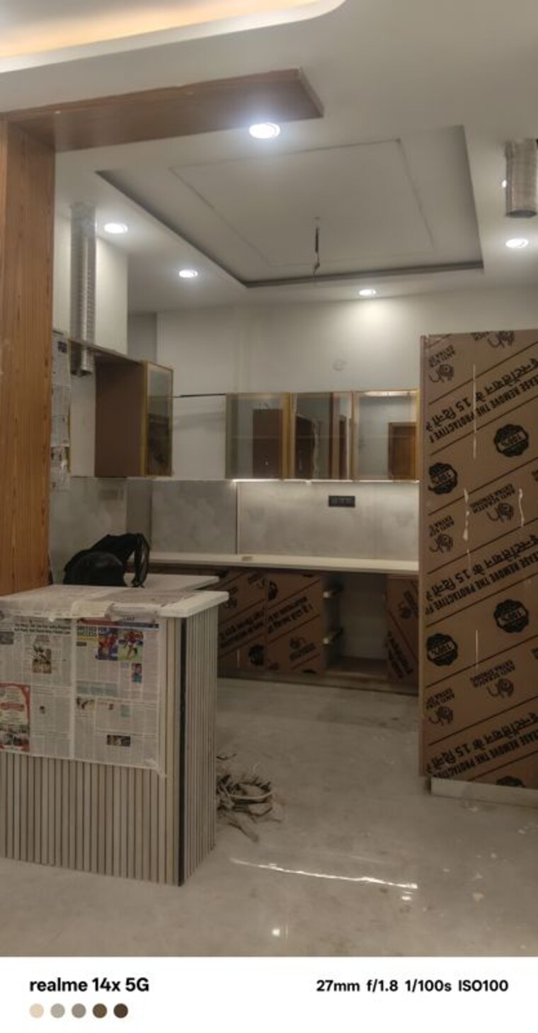 Kitchen, bptp-park-sentosa 3 Bedroom 250 Sq.Yd. Builder Floor In Sector 77 Faridabad 9806624