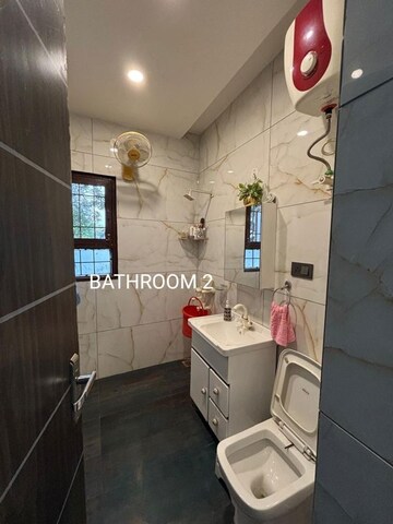 Master Bedroom in 2 BHK Builder Floor at Green View Apartment Sector 15A, Sector 15a – for Rent