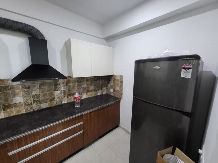 Kitchen, malwa-escon-primera 3 Bedroom 1500 Sq.Ft. Apartment In International Airport Road Zirakpur 9806705