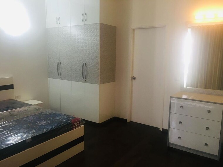 Bedroom, m3m-merlin 4 Bedroom 3300 Sq.Ft. Apartment In Sector 67 Gurgaon 9806713