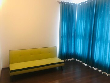 Room in 4 BHK Apartment at M3M Merlin, Sector 67 – for Rent