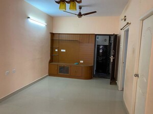 2 BHK Apartment For Sale in Puzhuthivakkam