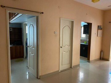  2 BHK Apartment at Puzhuthivakkam – for Sale