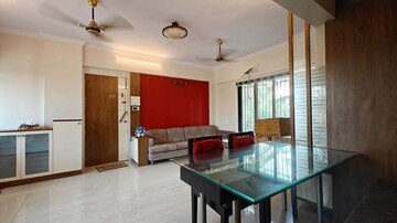 2 BHK Apartment For Rent in Bandra West