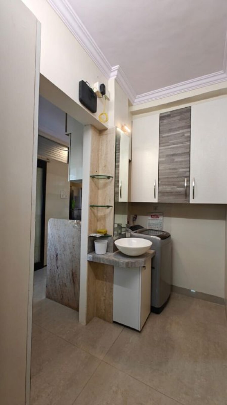 Other, bandra west 2 Bedroom 700 Sq.Ft. Apartment In Bandra West Mumbai 9806725