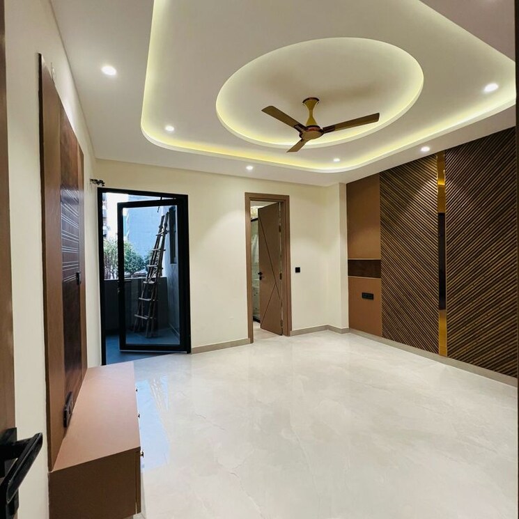 Bedroom, sector 49 3.5 Bedroom 2600 Sq.Ft. Builder Floor In Sector 49 Gurgaon 9806755
