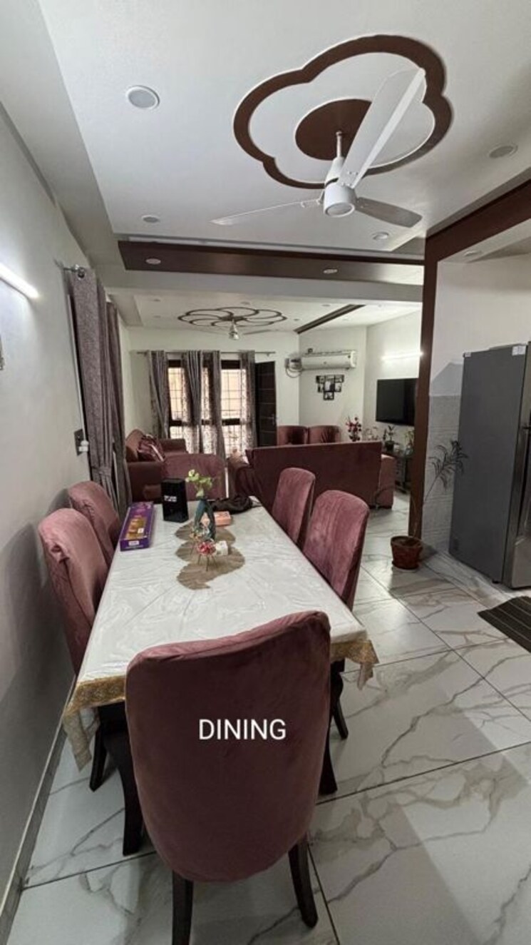 Master Bedroom, rwa-apartments-sector-12 2 Bedroom 1600 Sq.Ft. Builder Floor In Sector 12 Noida 9806767