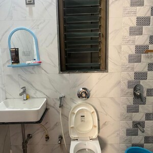 Bathroom in 1 BHK Apartment at Marine Drive – for Rent
