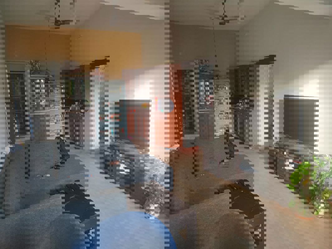 2 BHK Apartment For Rent in Hermes Complex