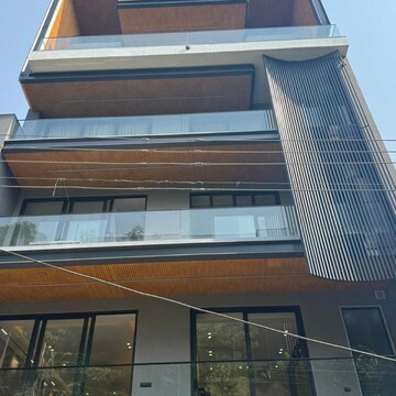 1 BHK Builder Floor – Exterior View View at Sector 43 - for Sale