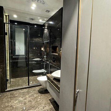 Balcony in 1 BHK Builder Floor at Sector 43 – for Sale