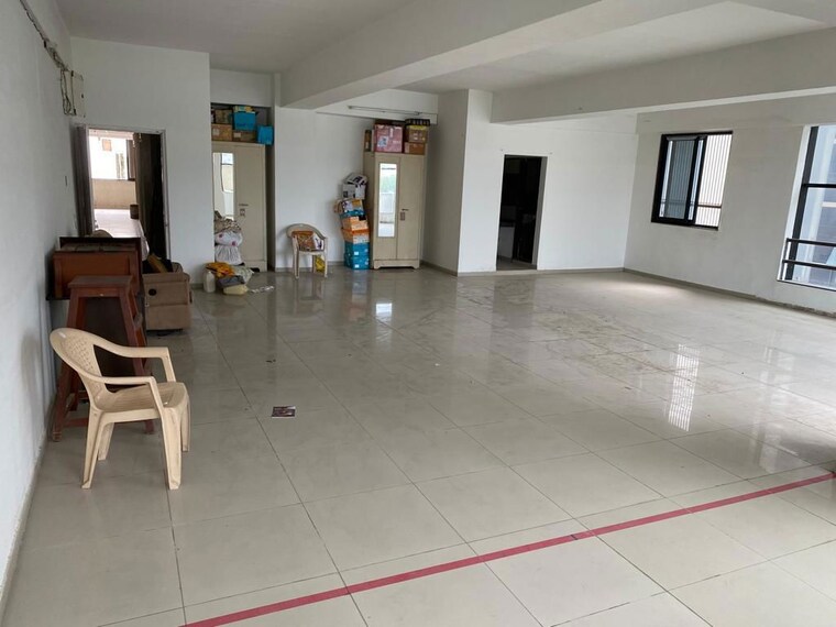 Room, venus-benecia Commercial Office Space 1750 Sq.Ft. In Bodakdev Ahmedabad 9806826