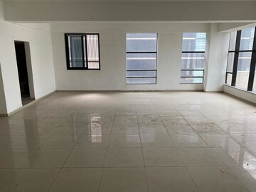 Room in  Office Space at Venus Benecia, Bodakdev – for Rent