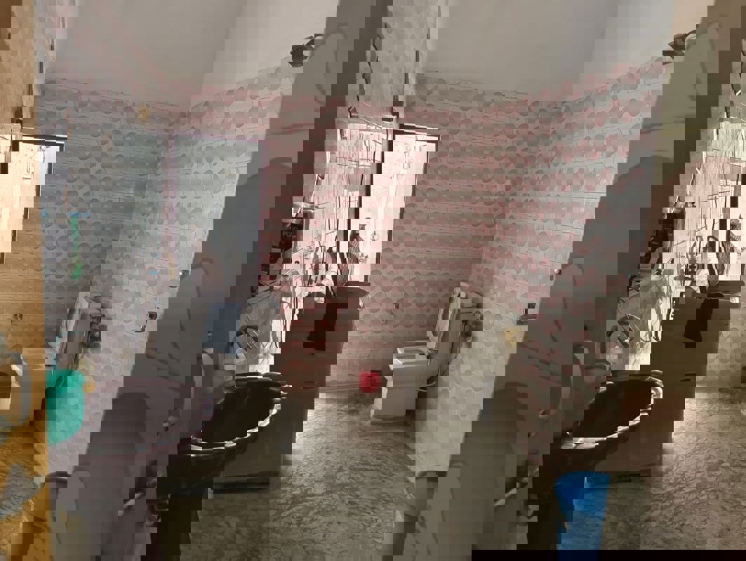 2 BHK + Pooja Room Builder Floor For Rent in Mahanagar